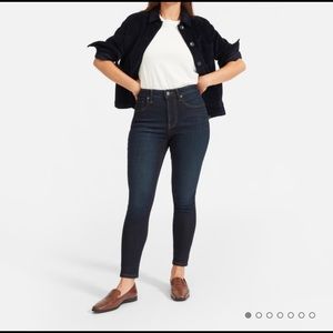 LIKE NEW Everlane Curvy high-Rise skinny jeans